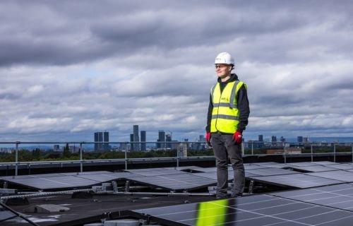 Zonnepanelen Installaties | TNI Bouw |  Duurzame oplossingen voor elk bouwproject